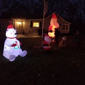 Meet your Posher, Robin